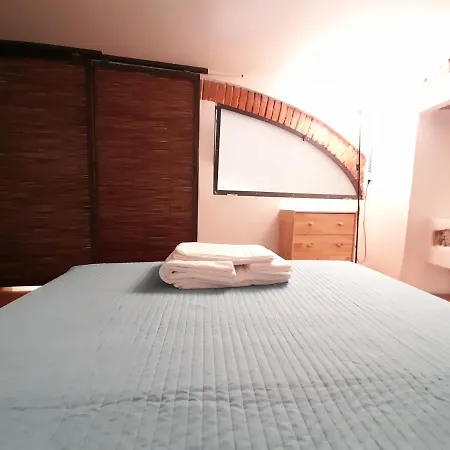 דירה Lerici Home לריצ'י